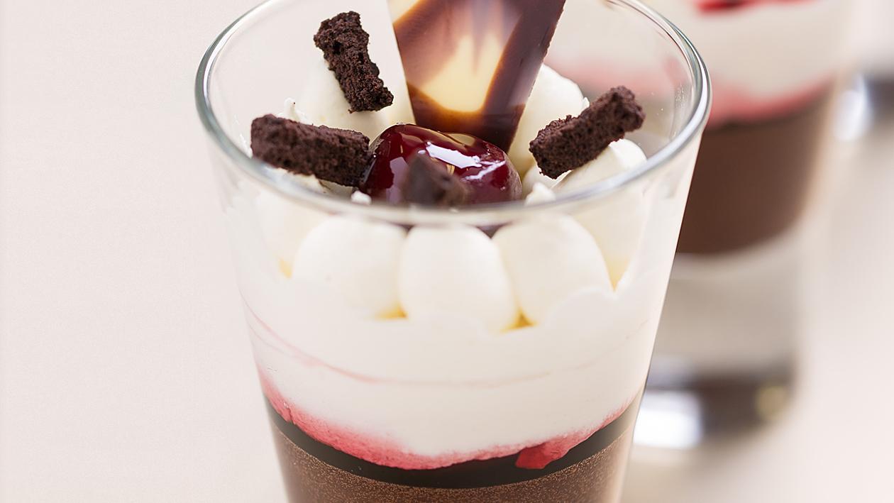 Black forest в чаша Black forest в чаша
