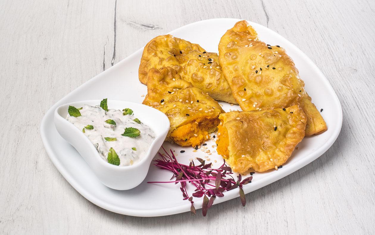 Batátové ravioly s mátovým přelivem Batátové ravioly s mátovým přelivem