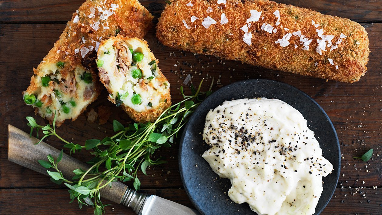 Kartoffelkroketter med sprængt okse og peberrods mayonnaise Kartoffelkroketter med sprængt okse og peberrods mayonnaise