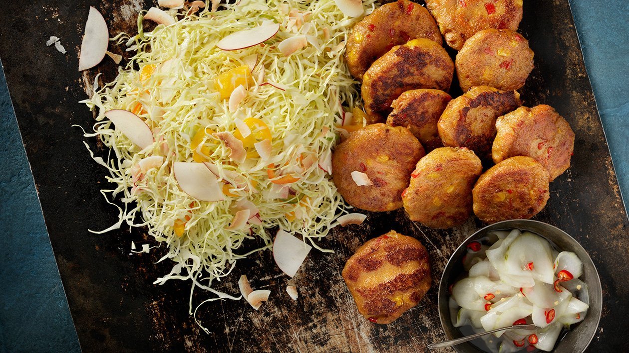 Østafrikansk søde kartoffelbøffer med piri piri agurk Østafrikansk søde kartoffelbøffer med piri piri agurk