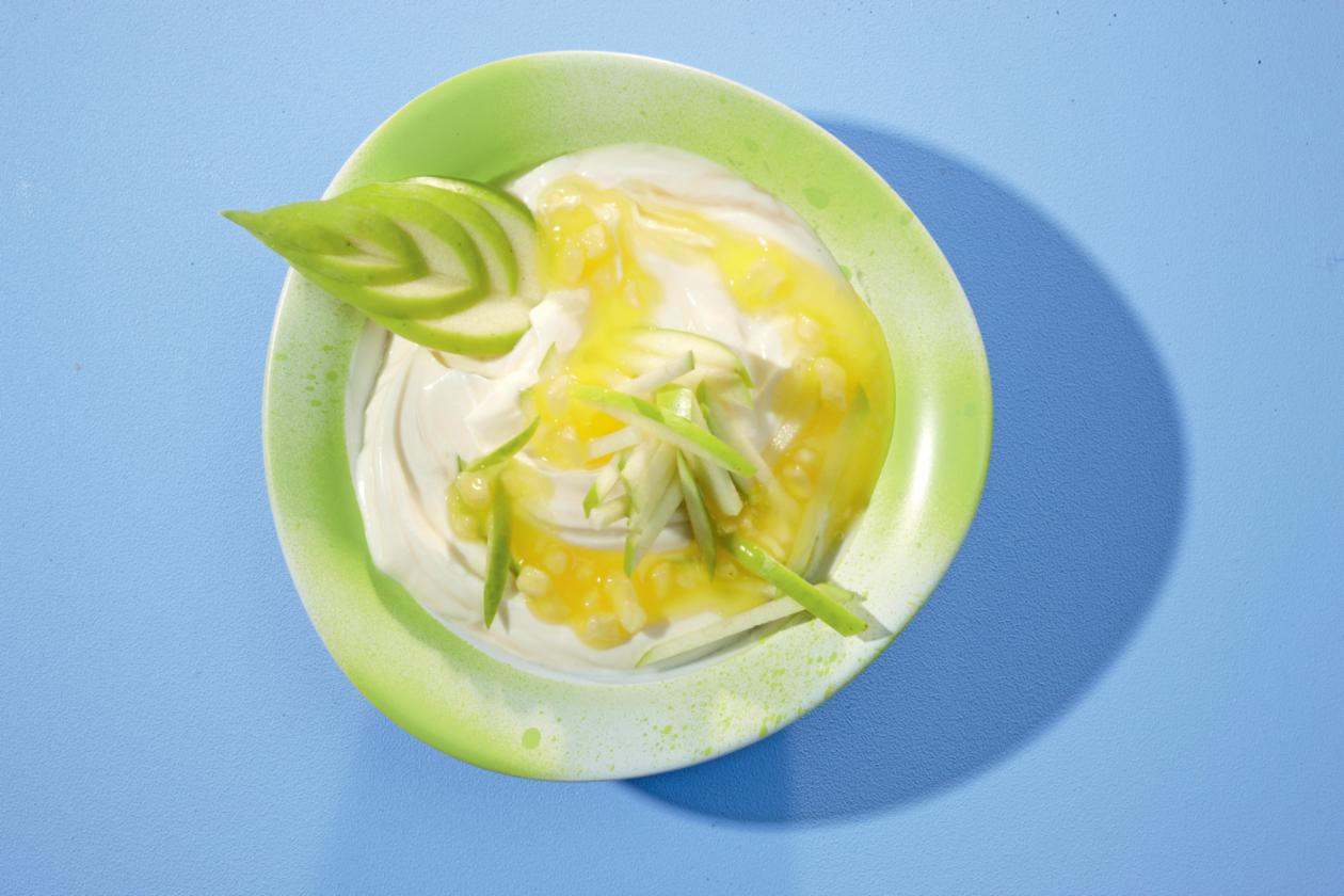 Apfel-Quarkspeise mit Apfel-Zitronen-Sauce Apfel-Quarkspeise mit Apfel-Zitronen-Sauce