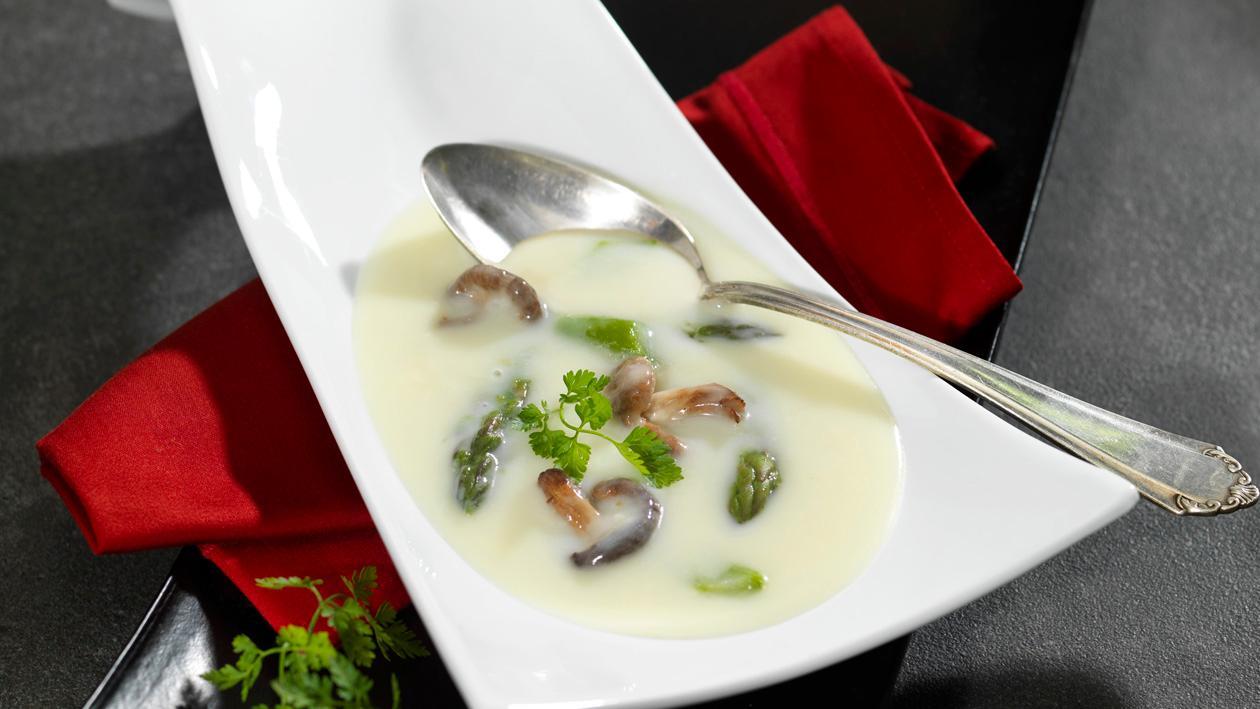 Asiatische Spargelsuppe Asiatische Spargelsuppe