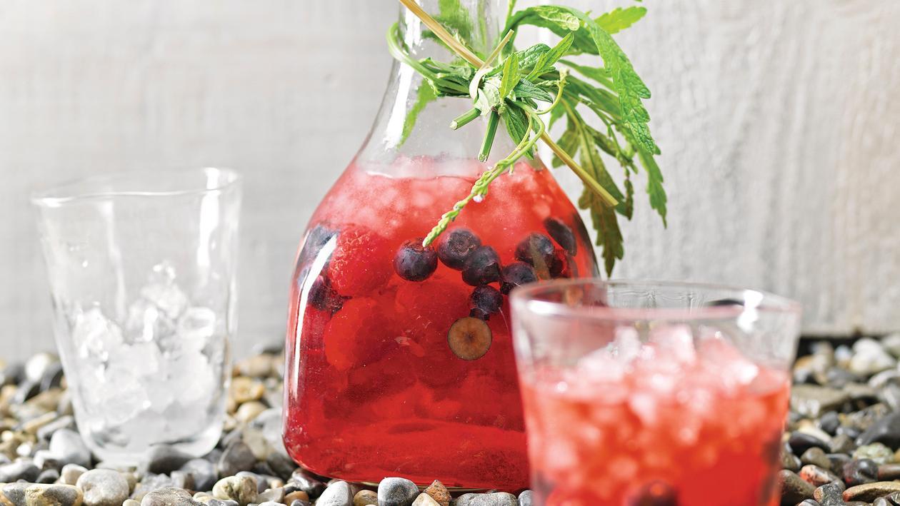 Berries Tea Drink Berries Tea Drink