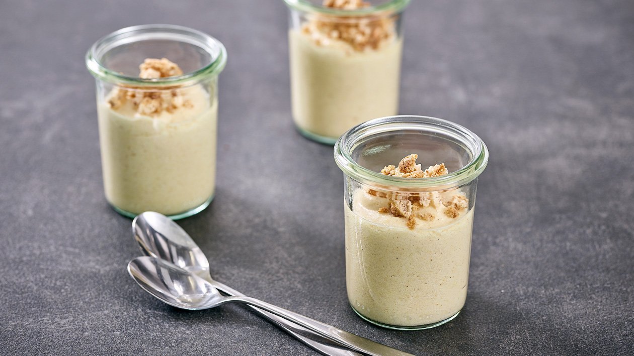 Bratapfel Pudding mit Mandelkekscrumbles Bratapfel Pudding mit Mandelkekscrumbles