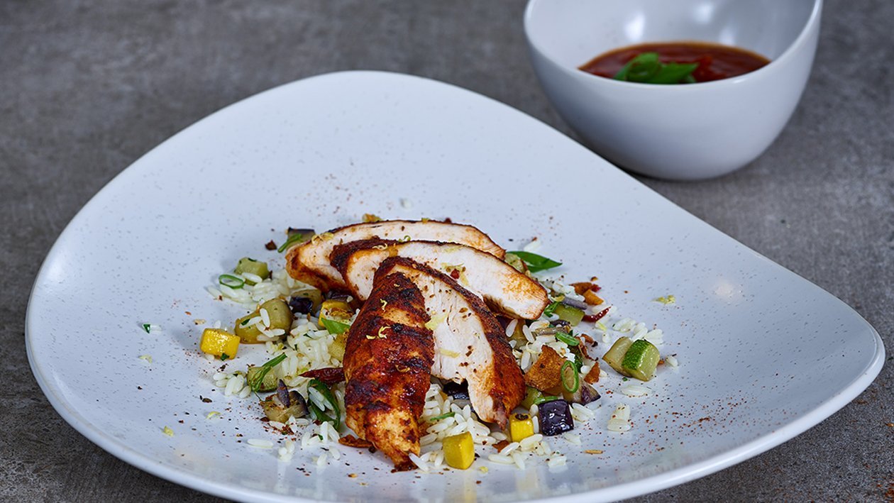 Cajun Chicken mit Cajun Sauce und Gemüsereis Cajun Chicken mit Cajun Sauce und Gemüsereis