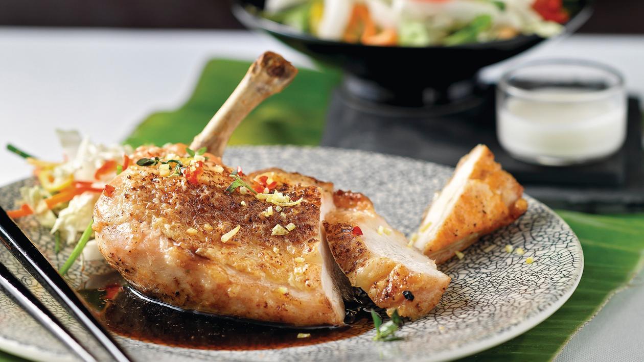 Chinakohlsalat mit Chili-Zitronen-Hühnchen Chinakohlsalat mit Chili-Zitronen-Hühnchen