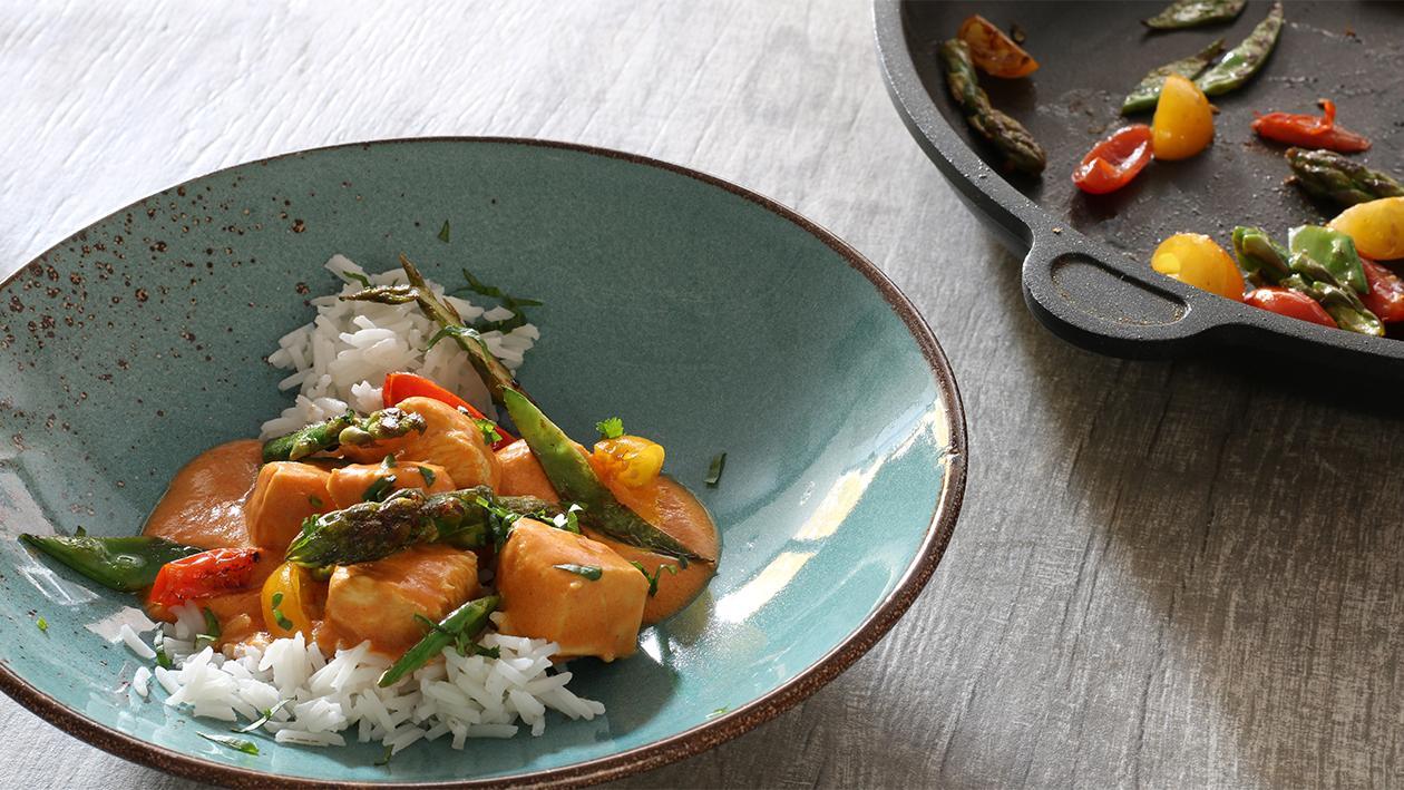 Erdnuss - Curry - Huhn mit Zitrusspargel Erdnuss - Curry - Huhn mit Zitrusspargel