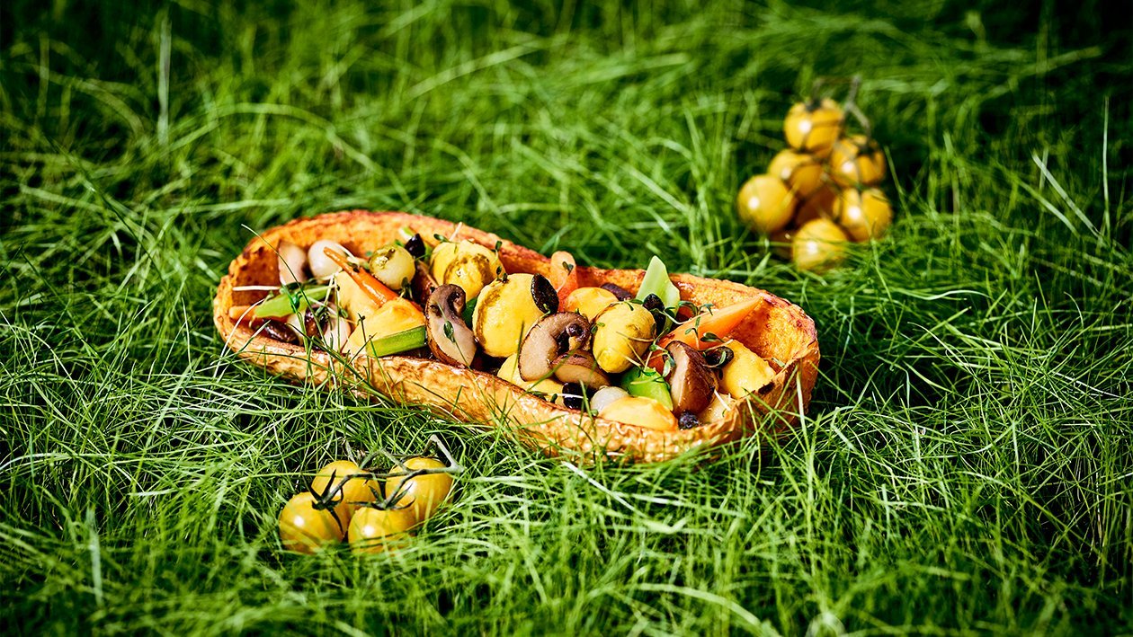 Gebratene Kürbis Nockerl mit Kürbiskernen und Paprika Hollandasie Gebratene Kürbis Nockerl mit Kürbiskernen und Paprika Hollandasie