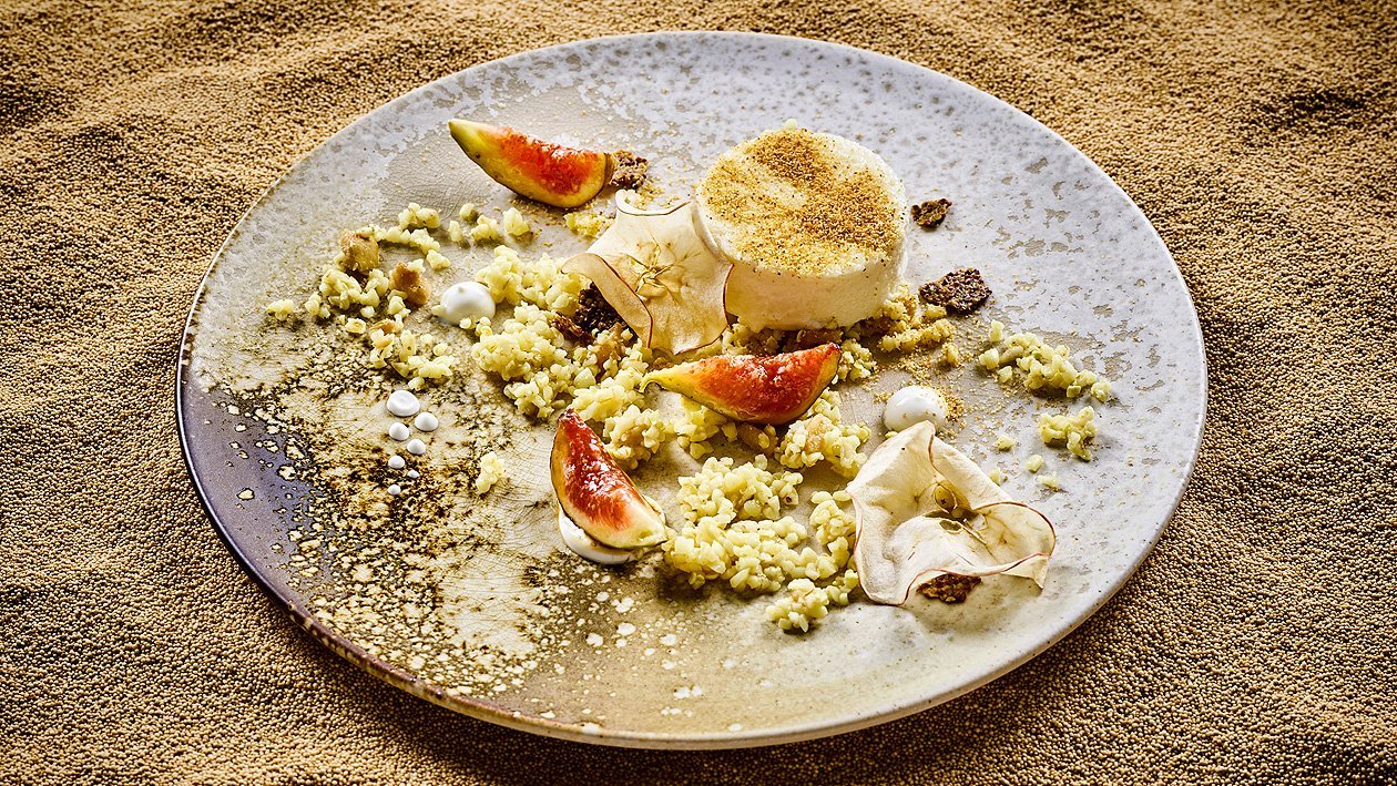 Grießflammeri mit Joghurt und Vanille-Bulgur Grießflammeri mit Joghurt und Vanille-Bulgur