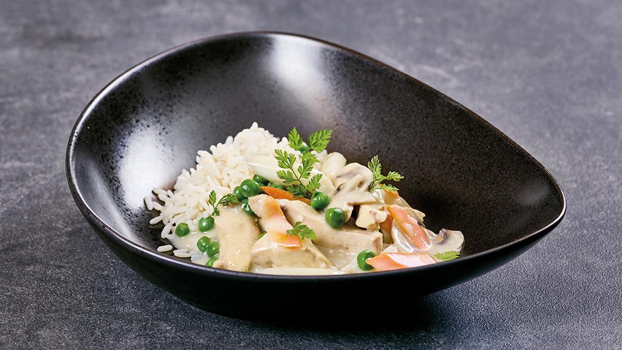 Hühnerfrikassee/Reis/Cremige Sauce Hühnerfrikassee/Reis/Cremige Sauce