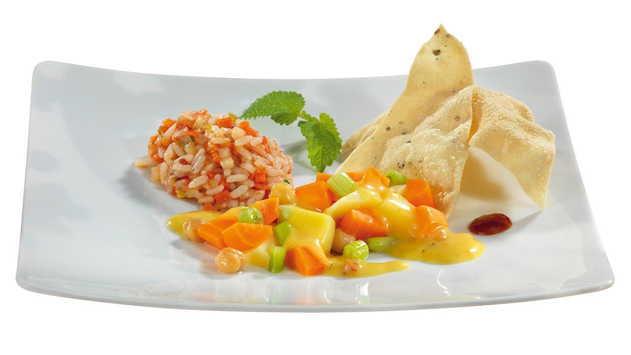 Karotten-Kichererbsen-Curry mit Gemüsereis Karotten-Kichererbsen-Curry mit Gemüsereis