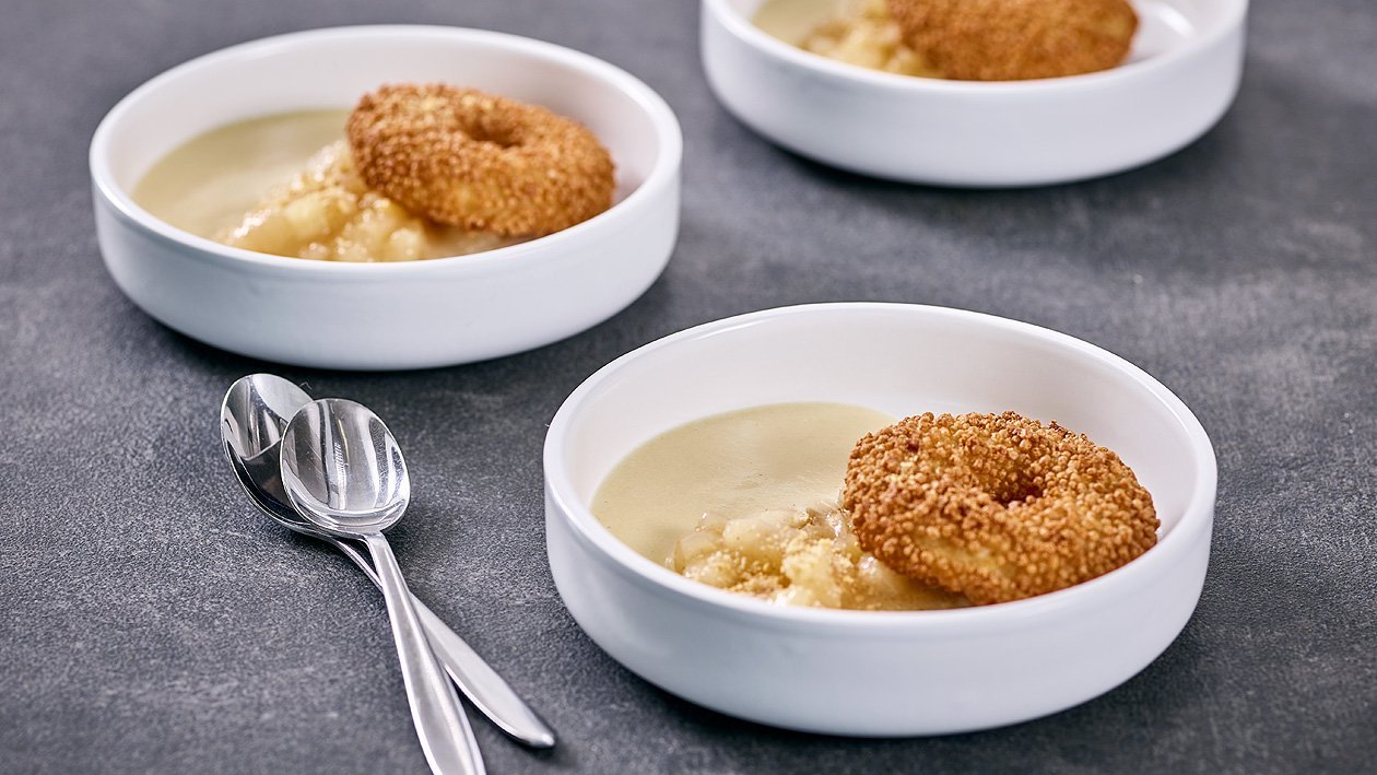 Knusper Apfelradln, Apfel-Zimt Kompott mit Vanille - Zimtsauce Knusper Apfelradln, Apfel-Zimt Kompott mit Vanille - Zimtsauce