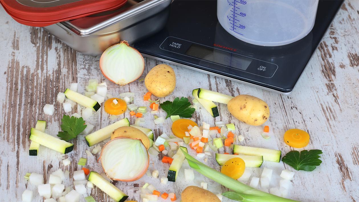 Kohlrabi Zucchinieintopf Kohlrabi Zucchinieintopf