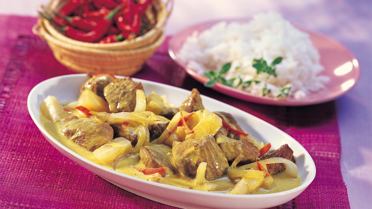 Lamm-Curry mit Kokos und Ananas Lamm-Curry mit Kokos und Ananas