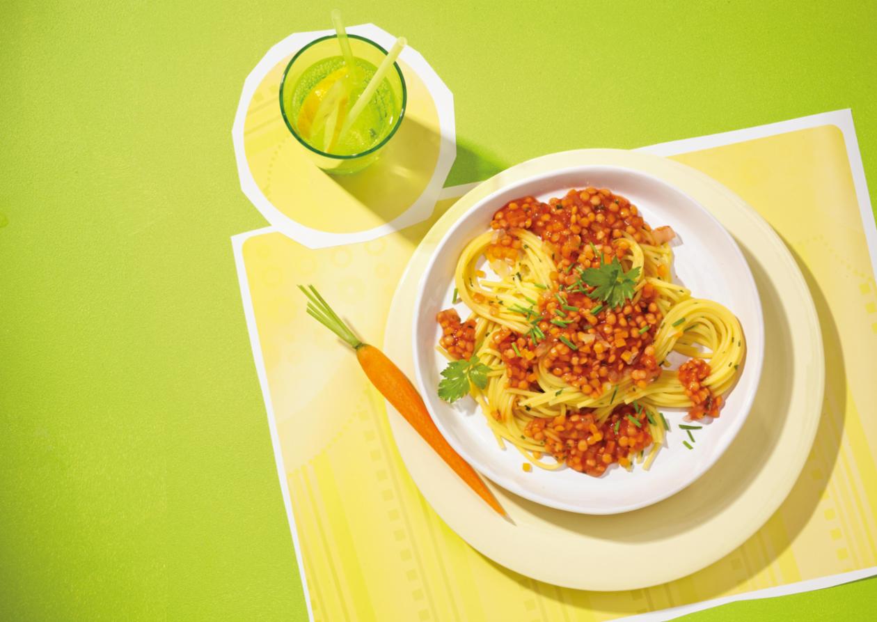 Linsenbolognese auf Kräuterspaghetti Linsenbolognese auf Kräuterspaghetti