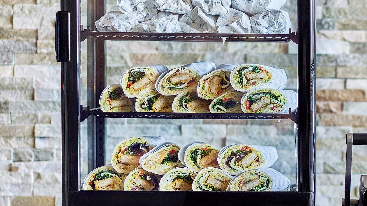 NoChicken Nuggets im Mangold - Bulgur Wrap NoChicken Nuggets im Mangold - Bulgur Wrap