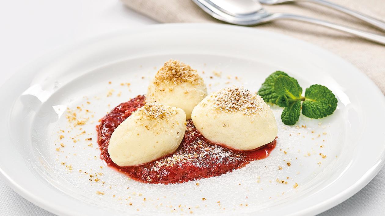 Quarkknödel mit Erdbeeren Quarkknödel mit Erdbeeren