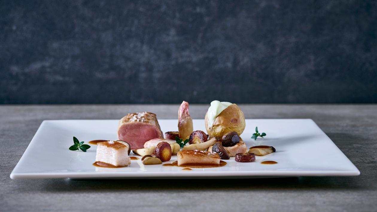 Rücken und Bauch vom Hällischem Landschwein Rücken und Bauch vom Hällischem Landschwein