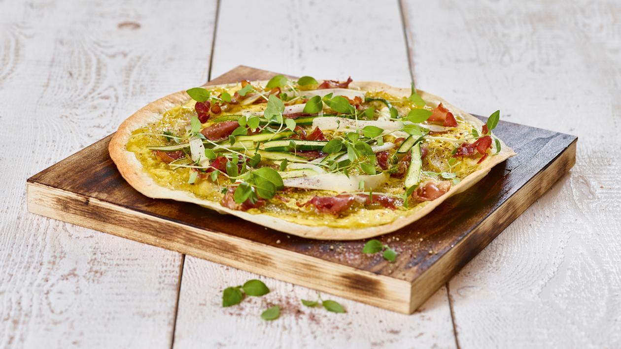 Spargel-Flammkuchen Spargel-Flammkuchen