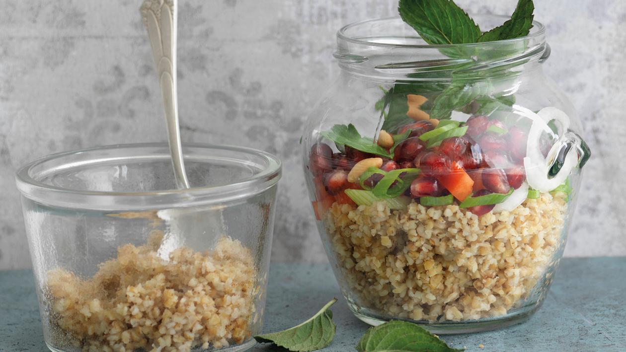 Taboulésalat mit Granatapfel und Minze Taboulésalat mit Granatapfel und Minze