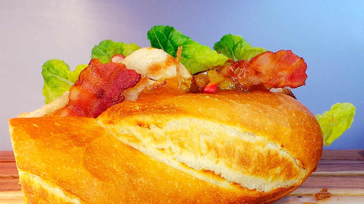 Truthahn Sandwich mit Speck und Aprikosen - Orangen - Chutney Truthahn Sandwich mit Speck und Aprikosen - Orangen - Chutney