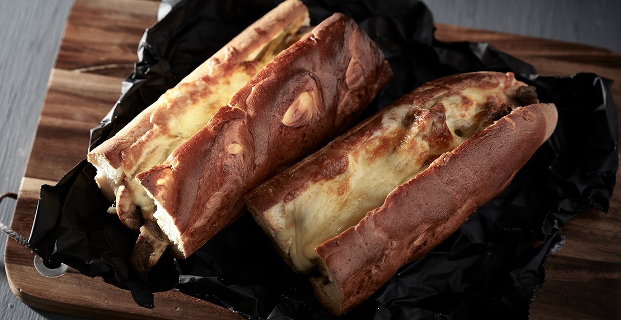 Philly Cheesesteak Sandwich Philly Cheesesteak Sandwich