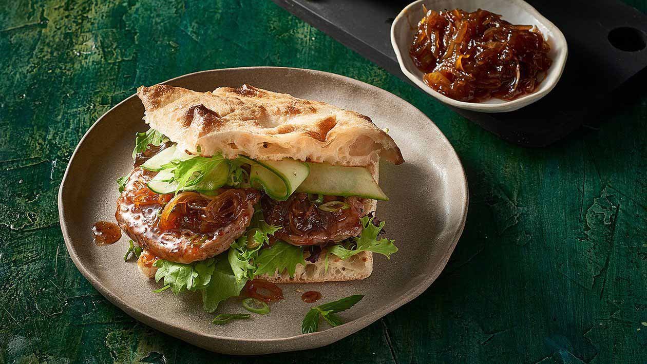 Lamb Steak Sandwich and Sticky Tomato Mint Jam – Recipe Lamb Steak Sandwich and Sticky Tomato Mint Jam – Recipe