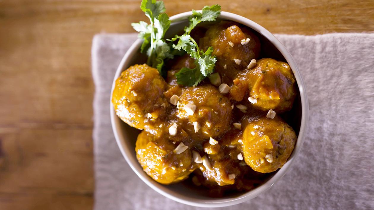Moroccan Spiced Chicken Meatballs with Whole Roasted Almonds – Recipe Moroccan Spiced Chicken Meatballs with Whole Roasted Almonds – Recipe