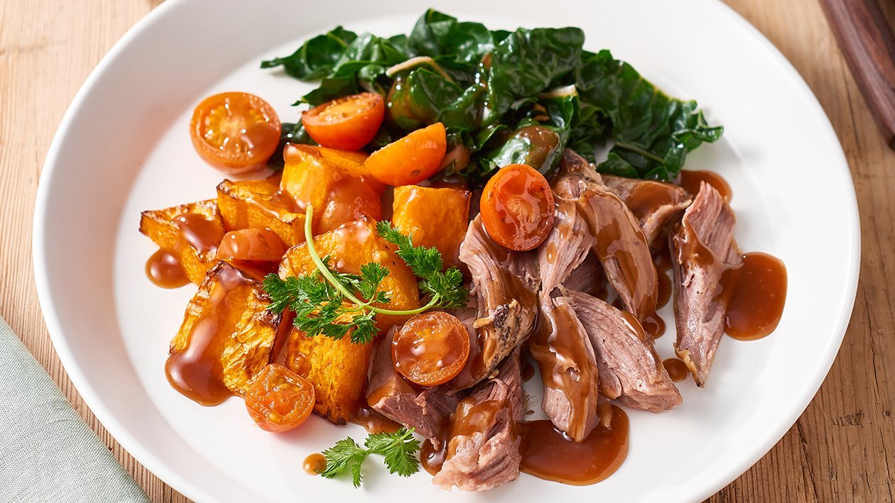 Slow Cooked Lamb Shoulder – Recipe | Unilever Food Solutions