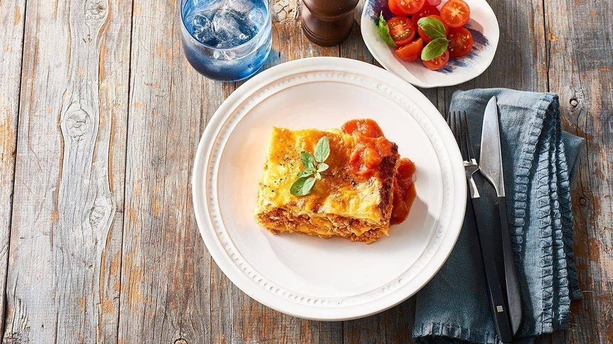 Bolognese and Truffle Cream Lasagna – recipe Bolognese and Truffle Cream Lasagna – recipe