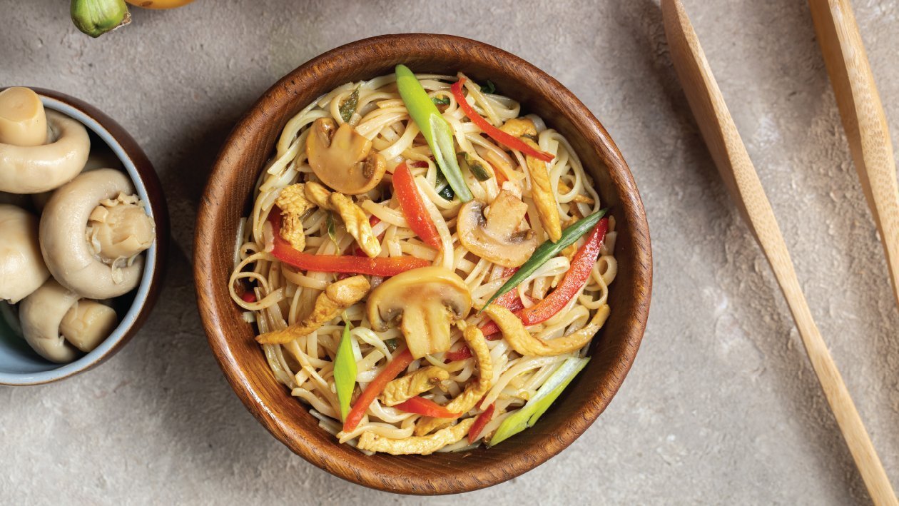 Sweet Chilli Chicken Noodles Sweet Chilli Chicken Noodles