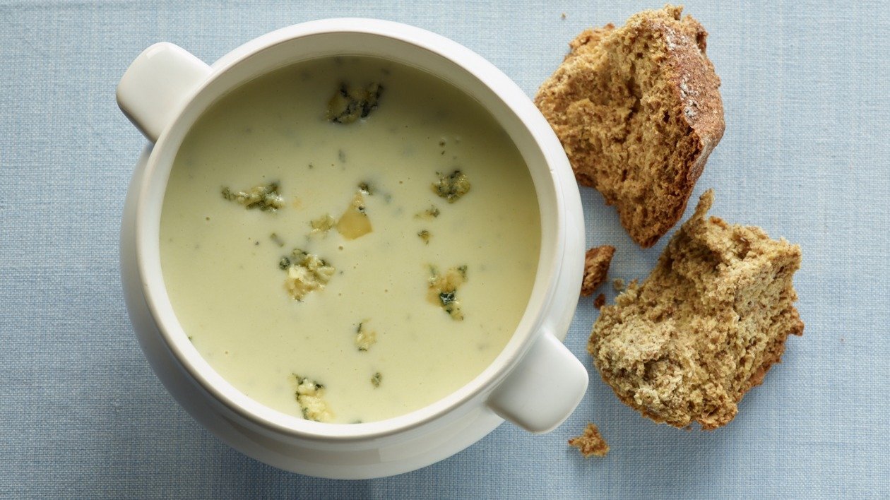 Asparagus & blue cheese soup recipe