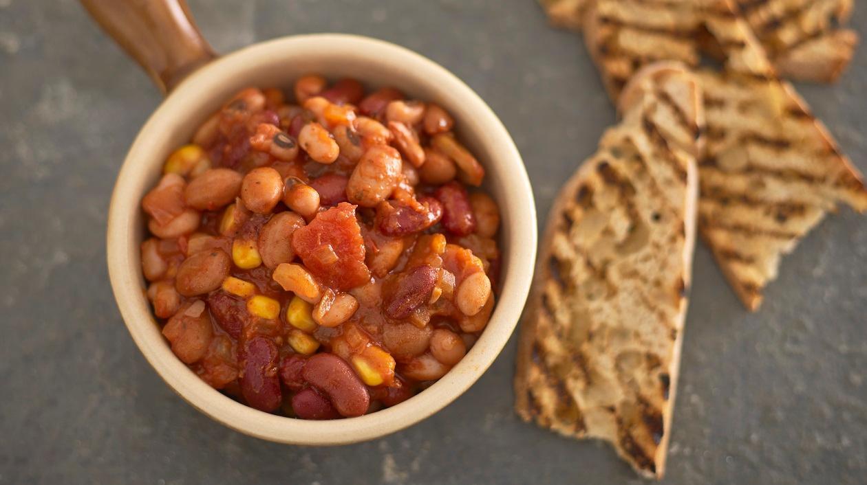 Spicy BBQ beans recipe Unilever Food Solutions UK