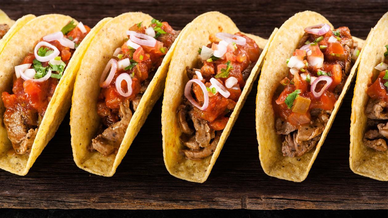 Beef Tacos with Spicy Tomato Sauce Beef Tacos with Spicy Tomato Sauce