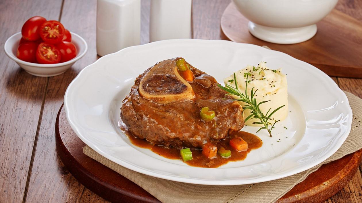 Ossobuco Con Purè di Patate Ossobuco Con Purè di Patate