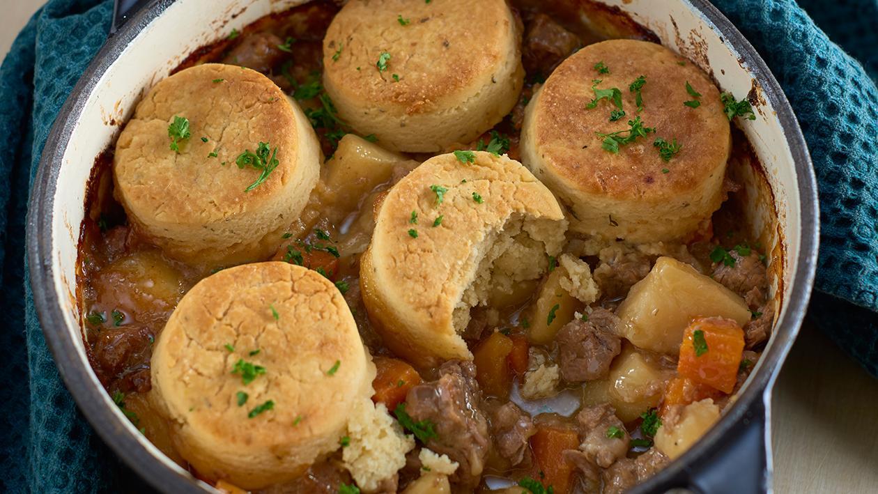 Beef and vegetable casserole with cobbler top Beef and vegetable casserole with cobbler top