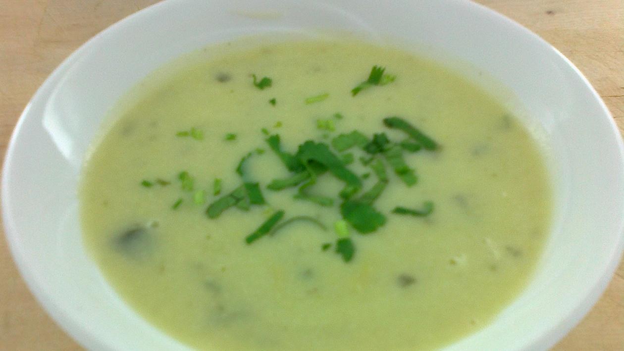 Leek and potato soup Leek and potato soup