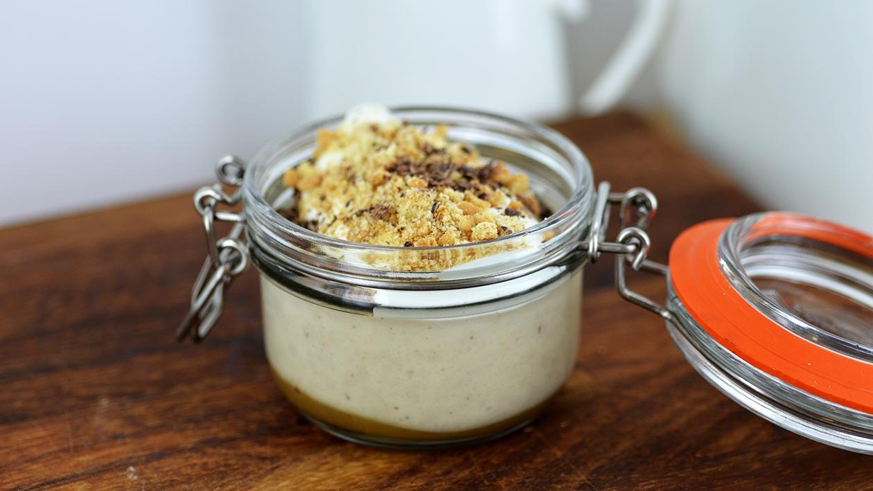 Mini banoffee custard pots Mini banoffee custard pots