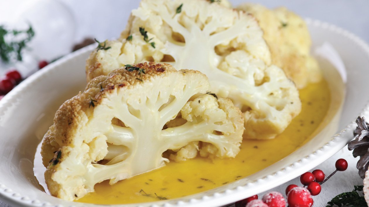 Whole Cauliflower With Butter Sauce Whole Cauliflower With Butter Sauce