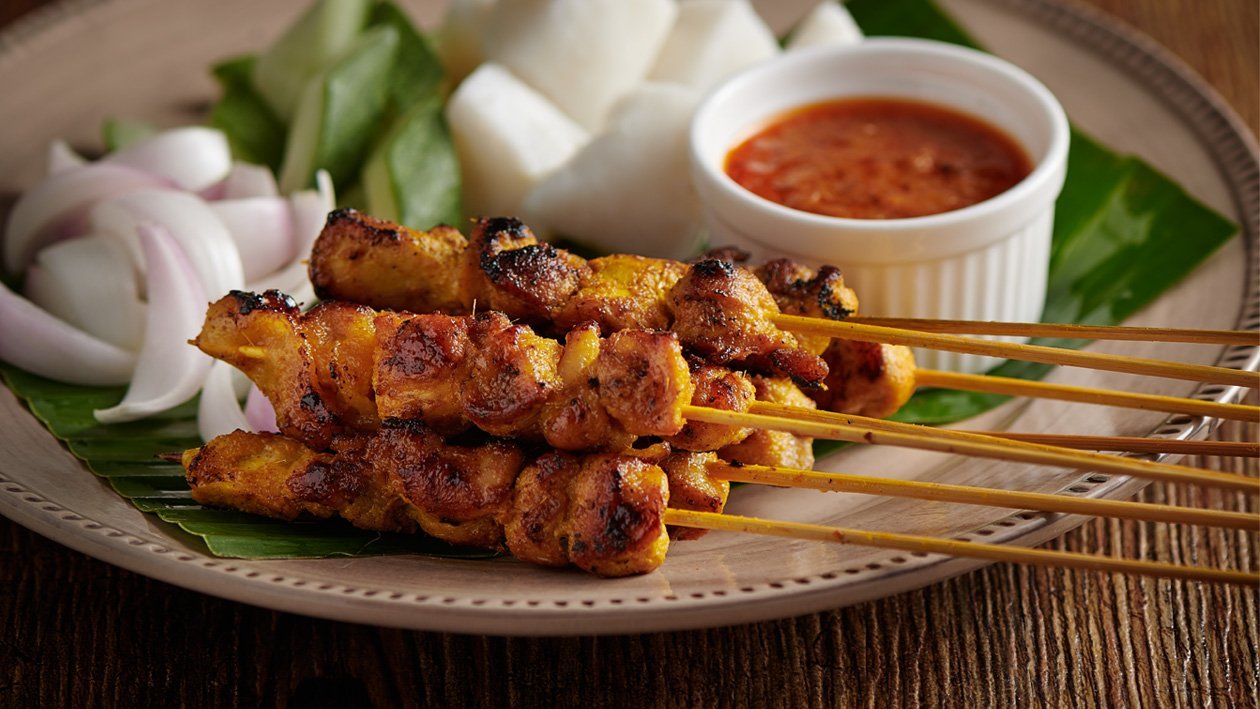 makanan khas indonesia Chicken Satay | Unilever Food Solutions