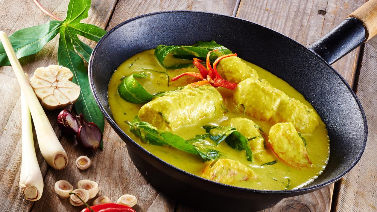 Smoked Chicken Roll with Cassava Shoots In Turmeric Coconut Gravy Smoked Chicken Roll with Cassava Shoots In Turmeric Coconut Gravy