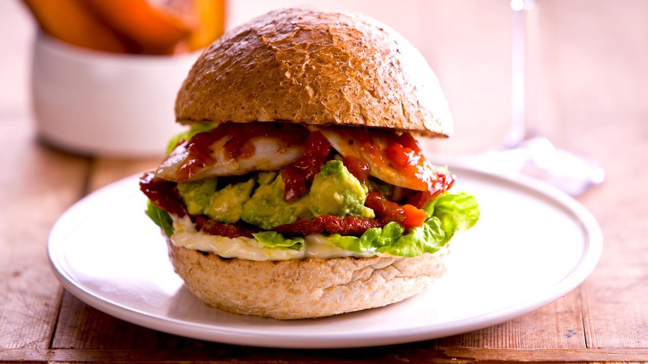 Peri Peri chicken avocado burger – Recipe Peri Peri chicken avocado burger – Recipe