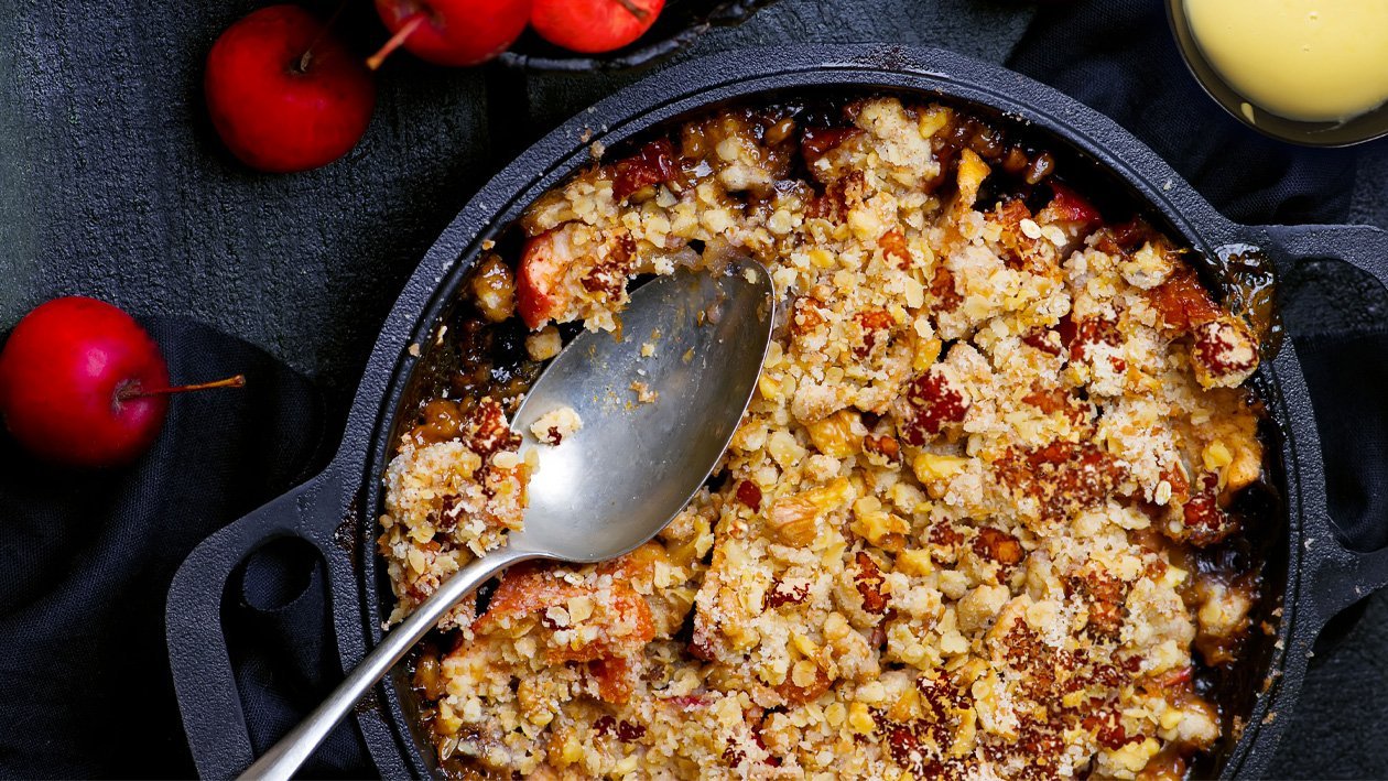 Red Love Apple Anzac Crumble – Recipe Red Love Apple Anzac Crumble – Recipe