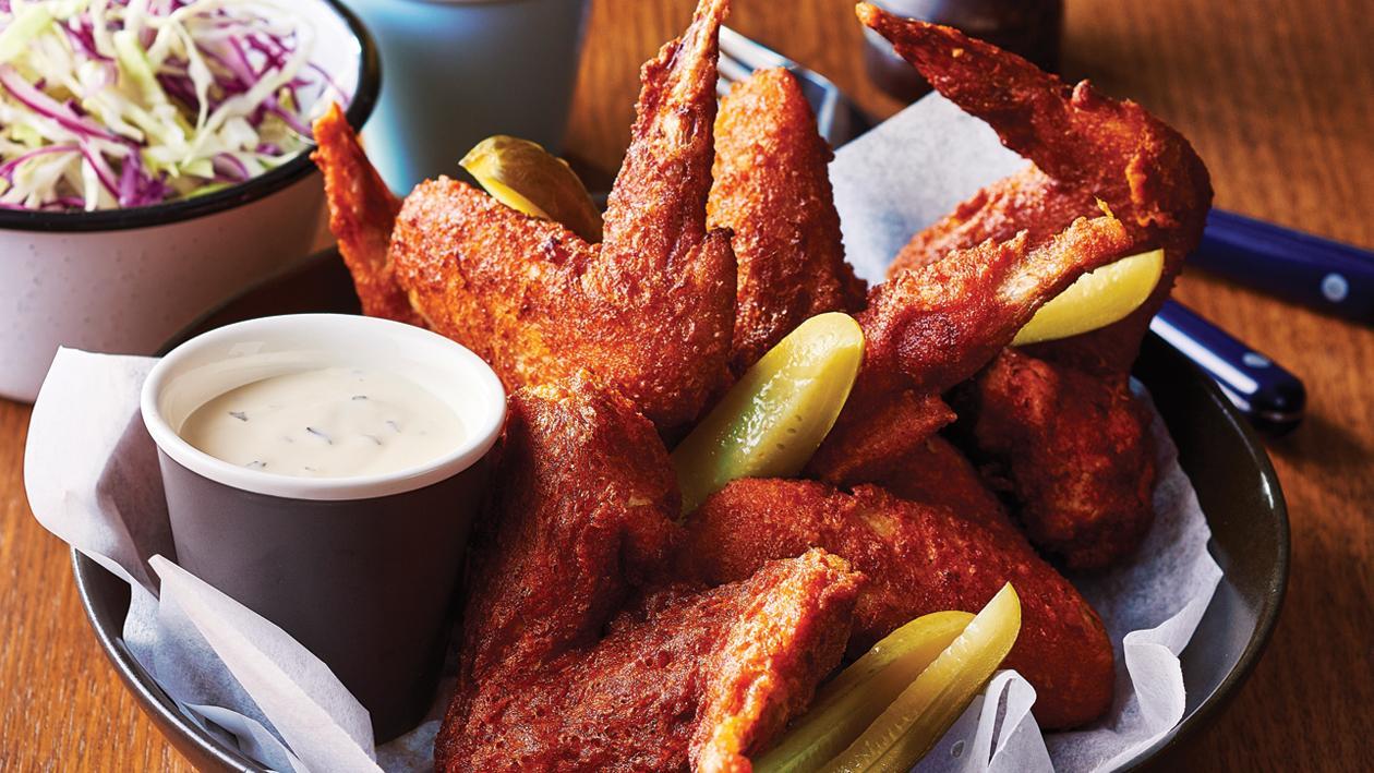 Tennessee Hot Fried Chicken, Slaw and Blue Cheese Dressing – Recipe Tennessee Hot Fried Chicken, Slaw and Blue Cheese Dressing – Recipe