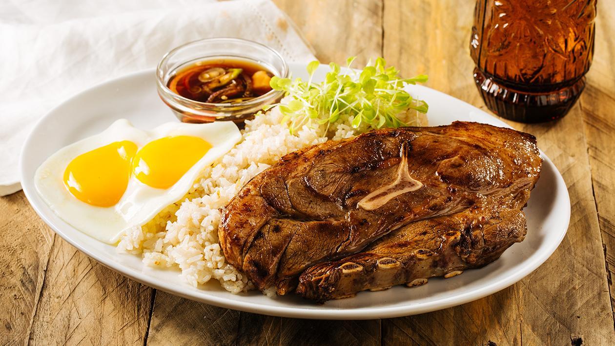 lamb tapsilog seared lamb tapa steak with egg and garlic rice unilever food solutions