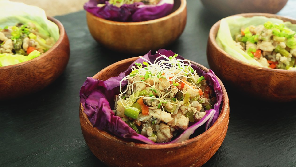 Stir-Fried Chicken and Vegetables in Lettuce Cups Stir-Fried Chicken and Vegetables in Lettuce Cups