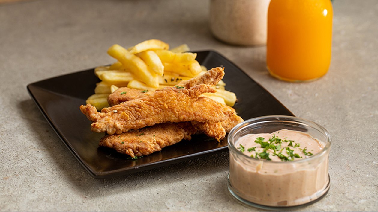 Chicken Strips with Fresca Sauce Chicken Strips with Fresca Sauce
