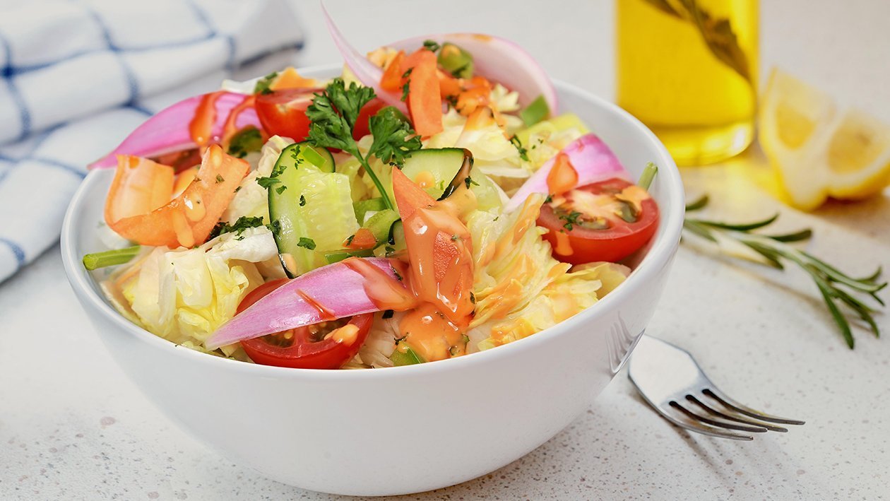 Super Chilled Iceberg Salad Super Chilled Iceberg Salad