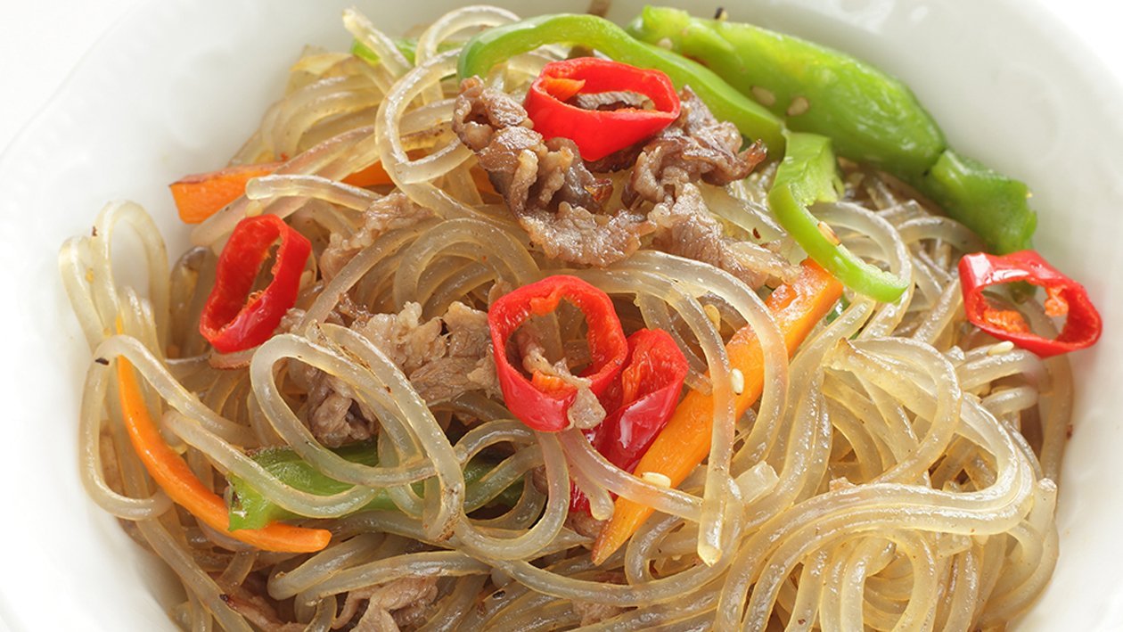 japchae-ingredients-two-red-bowls