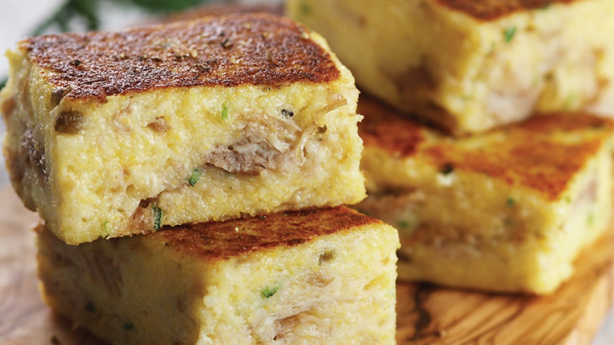 Turkey & Cheese Polenta Cakes Turkey & Cheese Polenta Cakes
